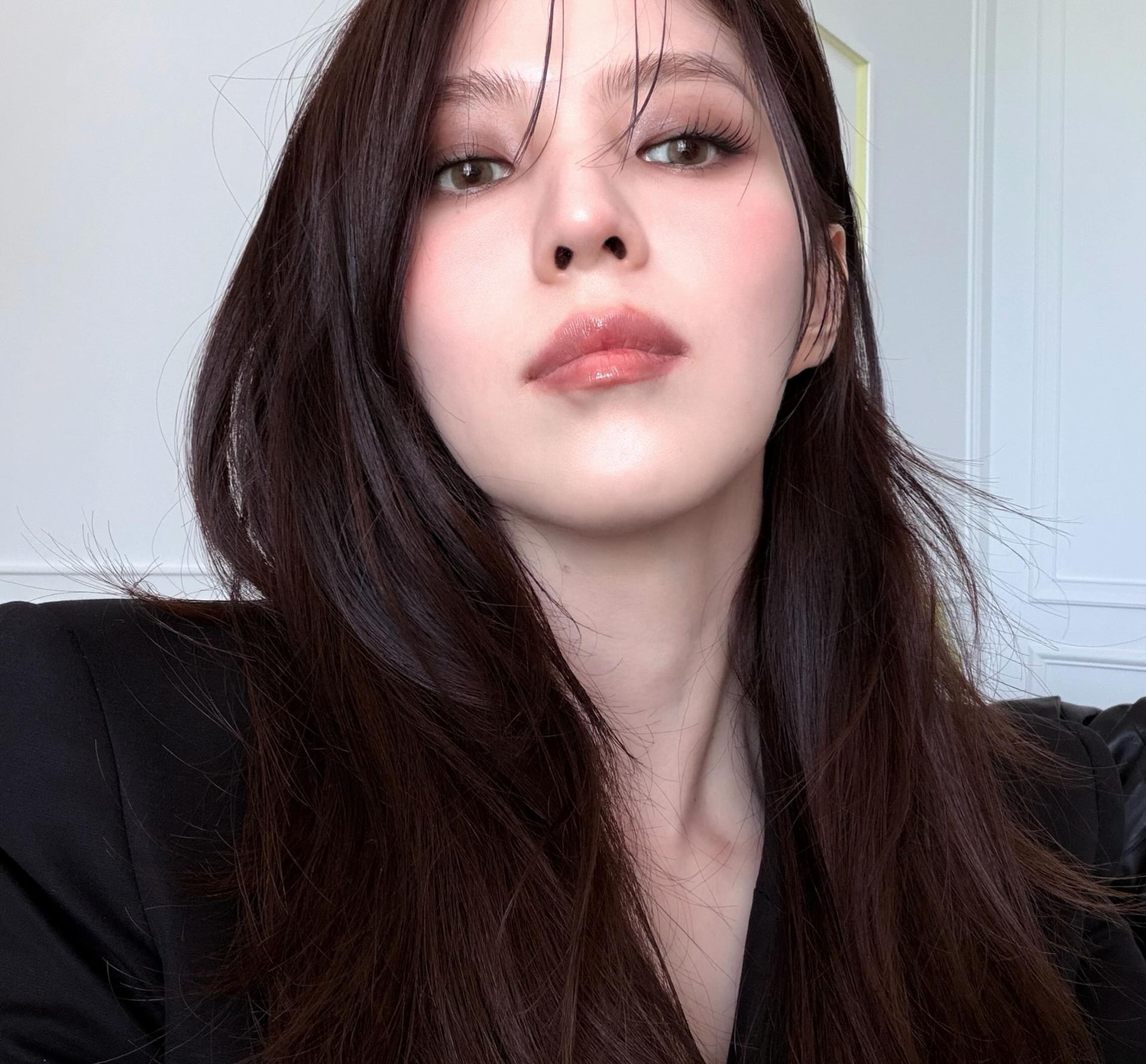Han So Hee lần đầu xuất hiện sau thay đổi- Ảnh 7.