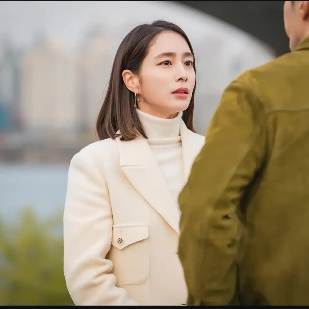 "H&ocirc;n th&ecirc;" của Lee Min Ho từng l&agrave; biểu tượng t&oacute;c bob, 45 tuổi vẫn như bị thời gian bỏ qu&ecirc;n- Ảnh 6.