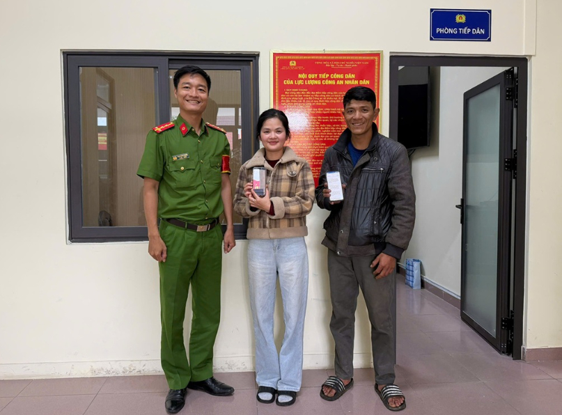 C&ocirc;ng an điều tra số tiền 200.000.000 đồng chuyển từ NH ACB tới t&agrave;i khoản Vietcombank của Phan Thị Hiền ở Đ&agrave; Lạt- Ảnh 1.