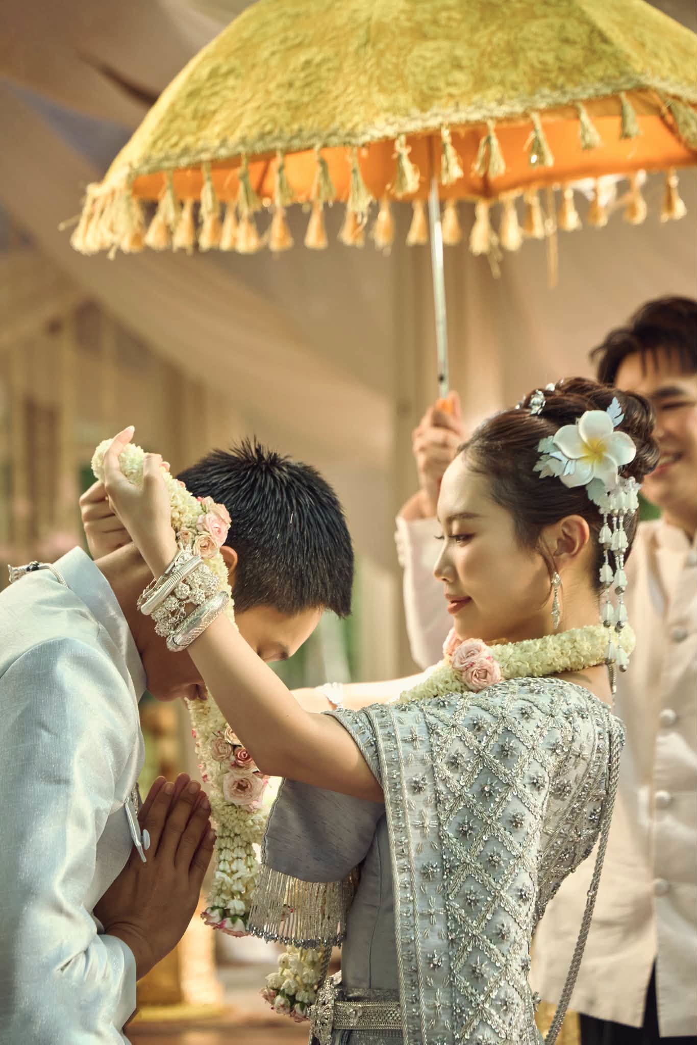 Phương Mỹ Chi lần đầu nói lý do làm đám cưới Khmer Nam Bộ - Ảnh 2.