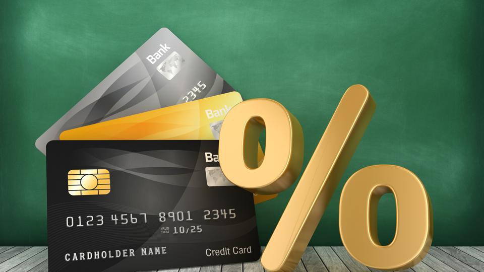 V&igrave; sao nhiều người th&iacute;ch d&ugrave;ng thẻ t&iacute;n dụng d&ugrave; l&atilde;i suất c&oacute; thể gần 50%/năm? - Ảnh 2.