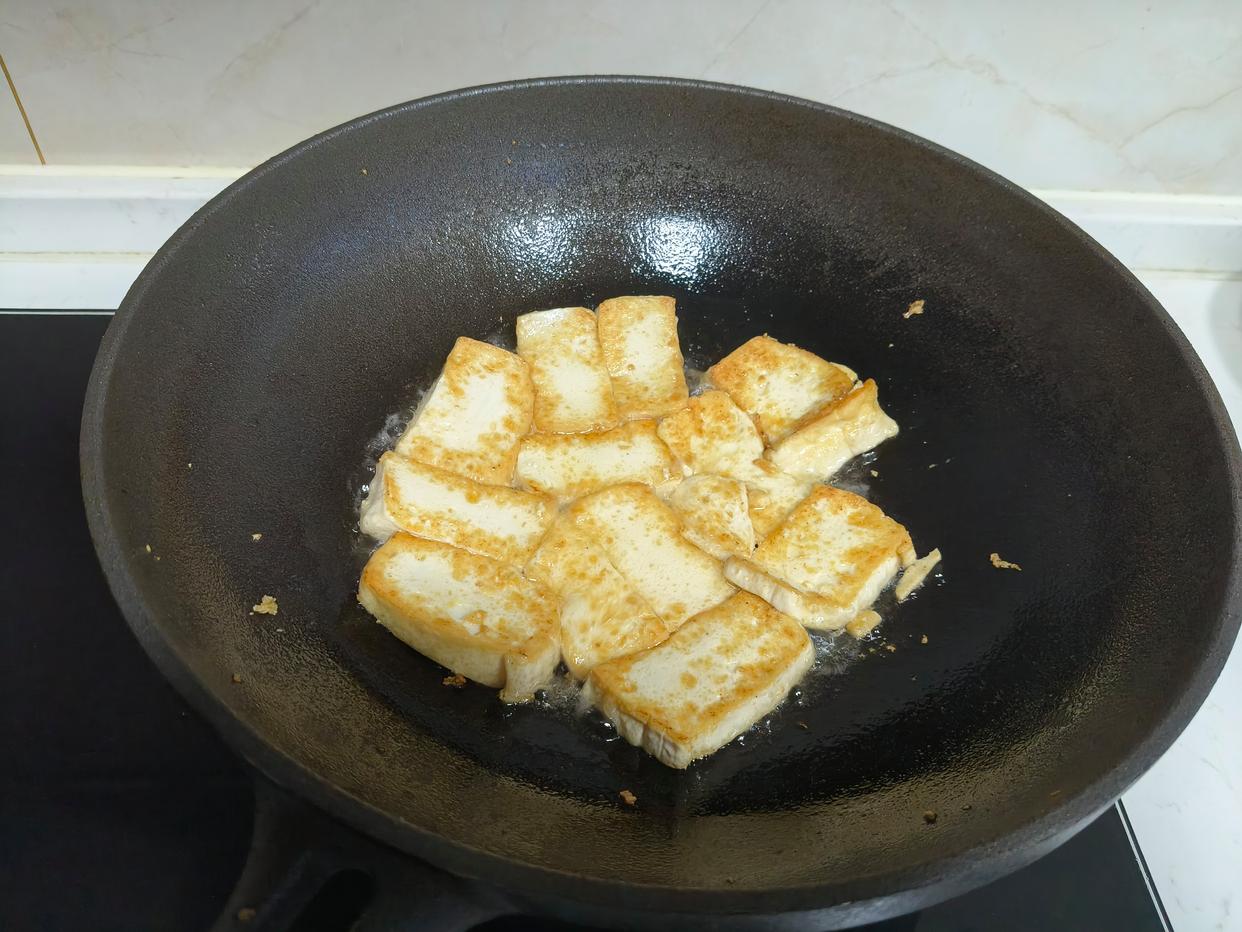 Bữa tối chỉ có 3 món nấu đơn giản mà lại ngon, con trai tôi reo lên: "Ngon tuyệt, con sẽ béo lên mất!"- Ảnh 9.