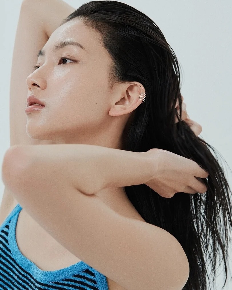 V&igrave; sao n&ecirc;n massage da đầu nếu muốn t&oacute;c tr&ocirc;ng d&agrave;y khỏe hơn? - Ảnh 1.