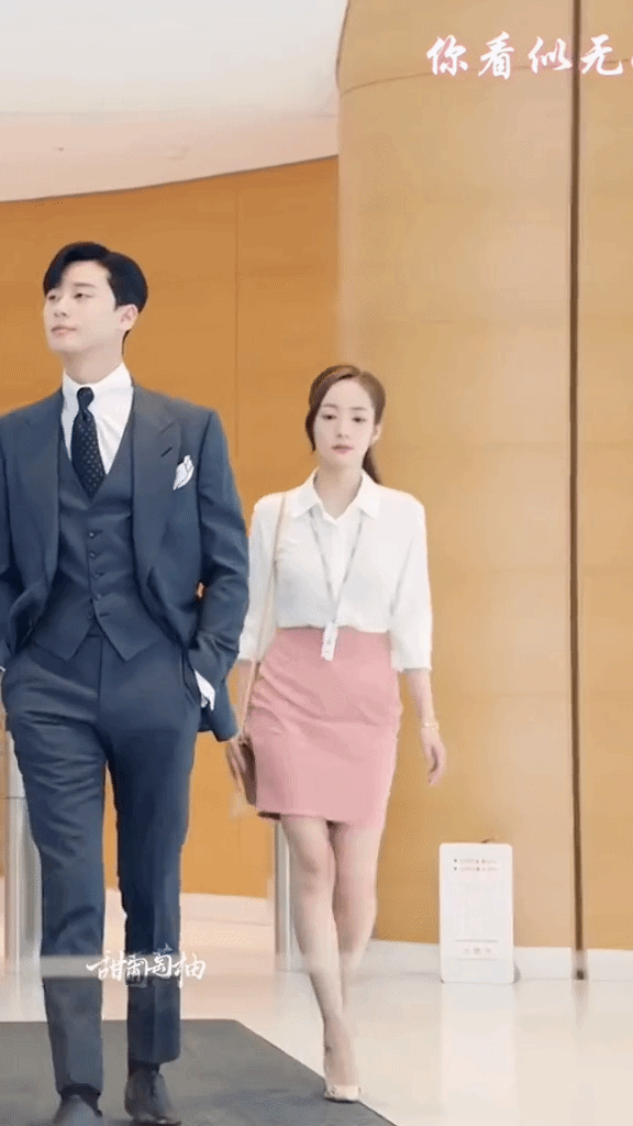 C&ocirc; thư k&yacute; nổi tiếng nhất ch&acirc;u &Aacute;: Visual qu&aacute; n&eacute;t, style c&ocirc;ng sở đỉnh đến nỗi th&agrave;nh biểu tượng - Ảnh 3.