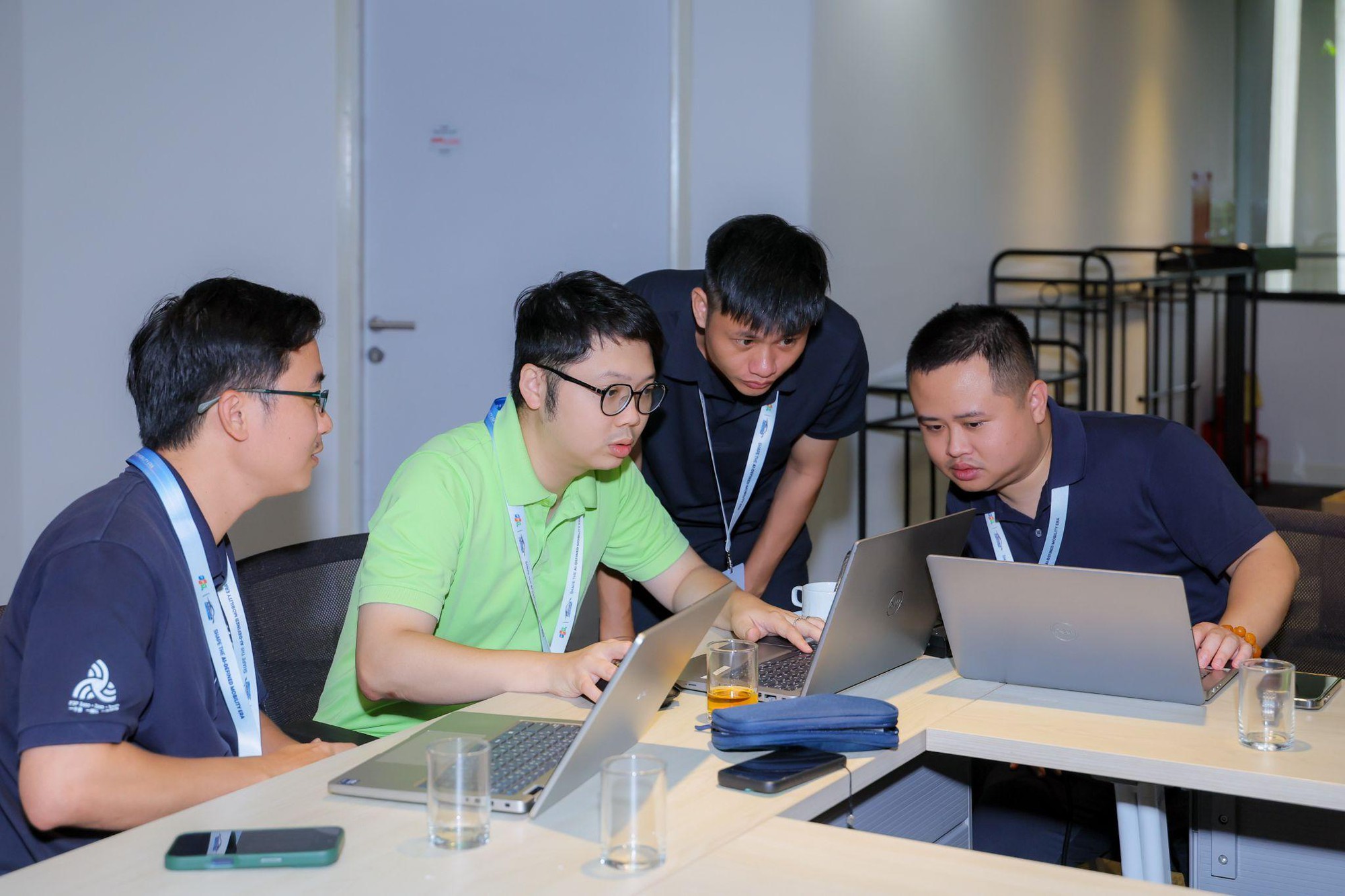 Nhiều sáng kiến AI nổi bật xuất hiện tại Automotive Hackathon 2026 do FPT tổ chức - Ảnh 2.