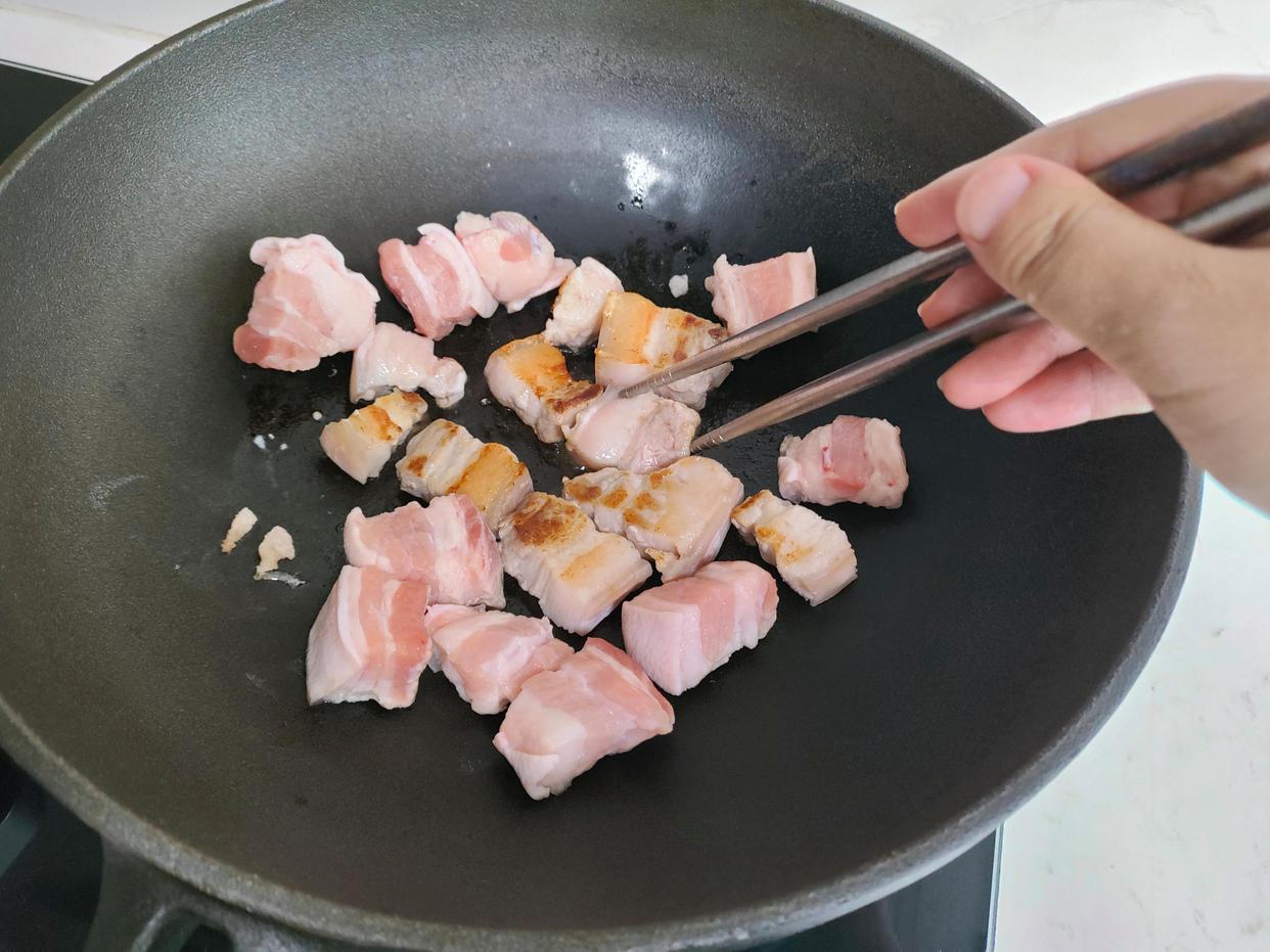 Bữa tối chỉ có 3 món nấu đơn giản mà lại ngon, con trai tôi reo lên: "Ngon tuyệt, con sẽ béo lên mất!"- Ảnh 4.