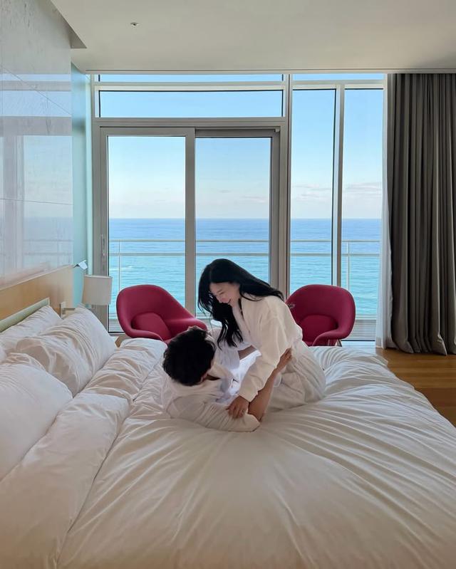 Chuyến đi Đ&agrave; Nẵng của 1 c&ocirc; g&aacute;i đang x&ocirc;n xao MXH: Muốn hiểu 1 người đ&agrave;n &ocirc;ng, h&atilde;y đi du lịch c&ugrave;ng anh ấy- Ảnh 2.