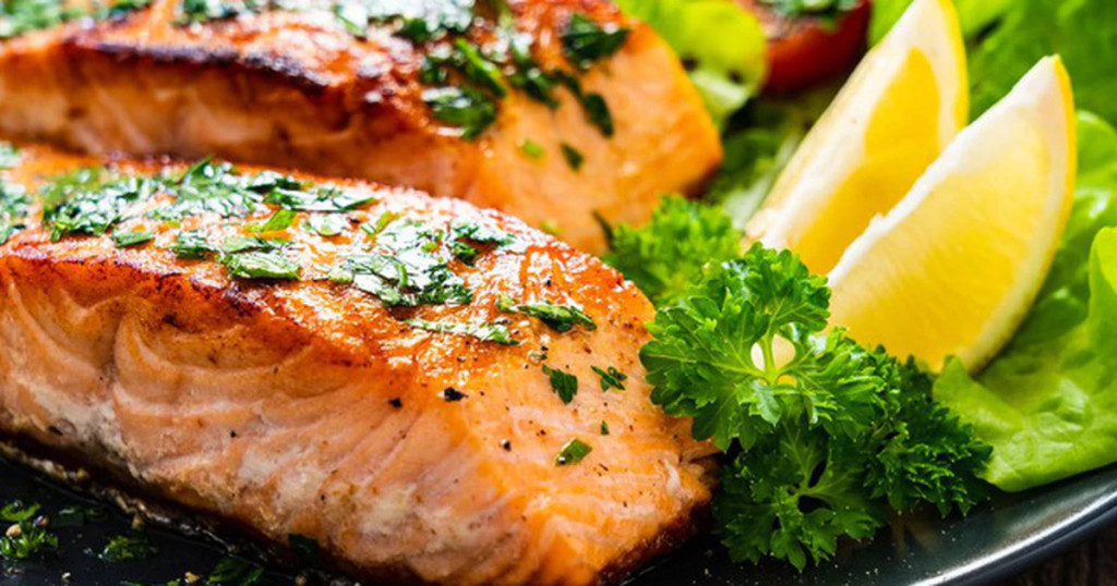 Lời khuy&ecirc;n cho những gia đ&igrave;nh muốn tr&aacute;nh ăn c&aacute; "ngậm" nhiều thủy ng&acirc;n- Ảnh 1.