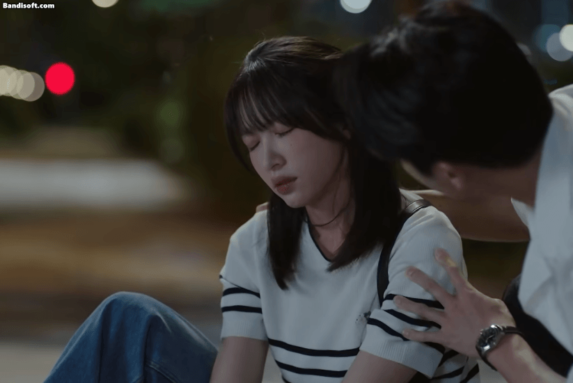 Lọ Lem say rượu thôi có cần phải đẹp vậy không: Má đỏ bừng cuốn dễ sợ, không hoàng tử nào cưỡng nổi đâu- Ảnh 5.