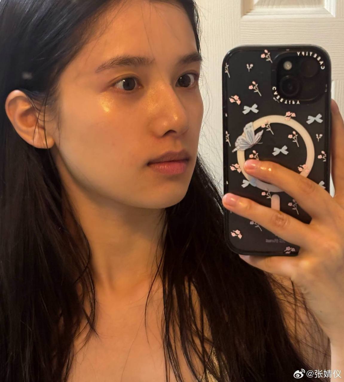 C&ocirc;ng ch&uacute;a showbiz hết h&agrave;o nho&aacute;ng- Ảnh 3.