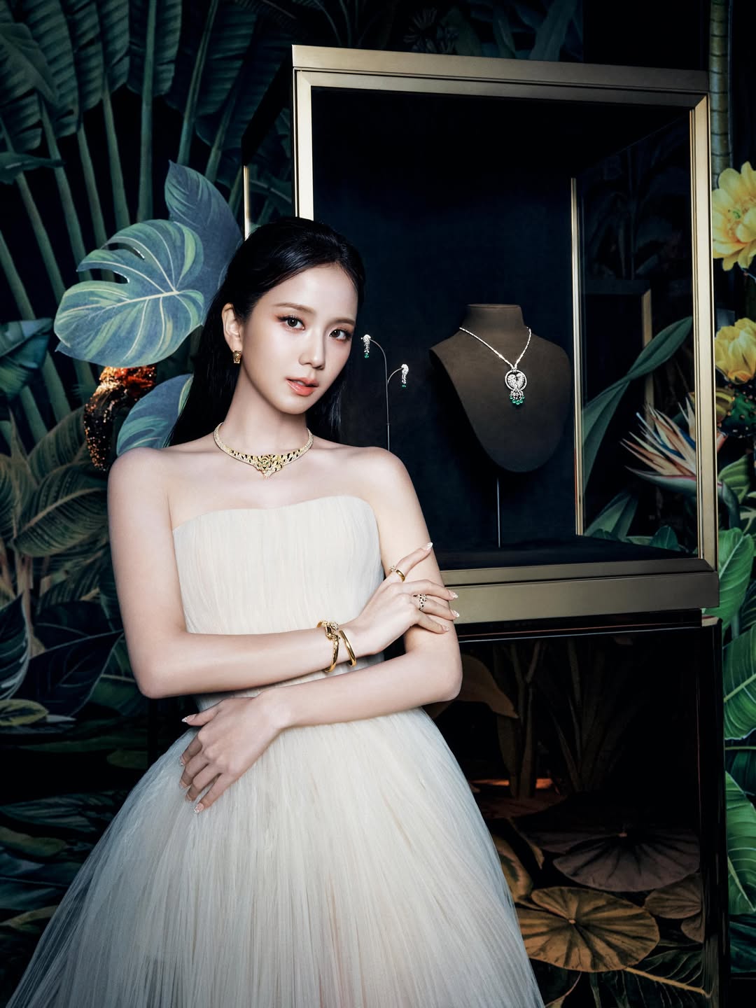 2 bức ảnh selfie trước gương "b&oacute;c trần" tuổi t&aacute;c của Jisoo (BLACKPINK) - Ảnh 7.
