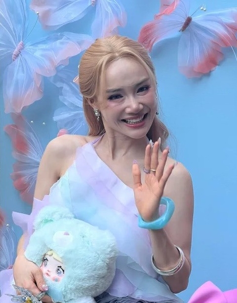 Ng&agrave;n người đang tung h&ocirc; mỹ nh&acirc;n Việt c&agrave;ng đẻ c&agrave;ng đẹp: C&acirc;n nặng tăng 1 nhan sắc tăng 10, đ&uacute;ng l&agrave; b&aacute;u vật showbiz- Ảnh 5.