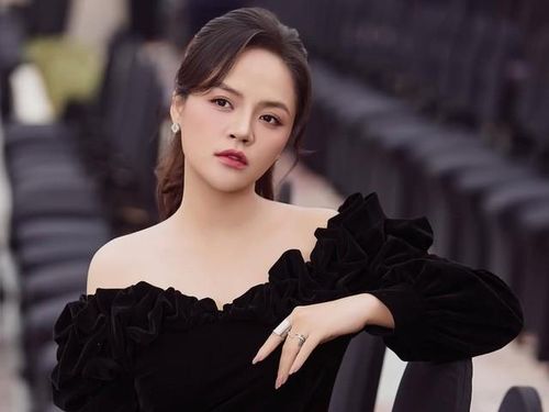 Nữ diễn vi&ecirc;n đ&oacute;ng nhiều phim top 1 rating nhất Việt Nam: Đ&oacute;ng &aacute;c ra &aacute;c, hiền ra hiền, t&agrave;i sắc song to&agrave;n thực sự- Ảnh 8.