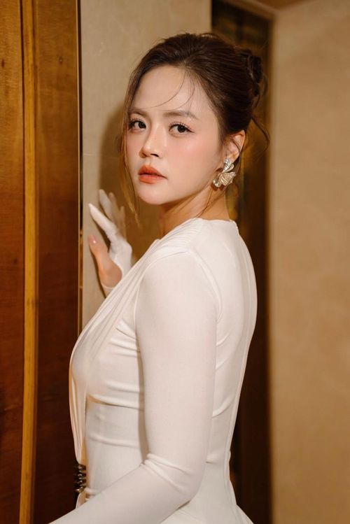 Nữ diễn vi&ecirc;n đ&oacute;ng nhiều phim top 1 rating nhất Việt Nam: Đ&oacute;ng &aacute;c ra &aacute;c, hiền ra hiền, t&agrave;i sắc song to&agrave;n thực sự- Ảnh 7.