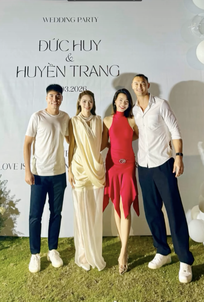 Bức ảnh b&iacute; mật của MC Ho&agrave;ng Oanh v&agrave; L&ecirc; Giang Patrik đến giờ mới được c&ocirc;ng bố- Ảnh 2.
