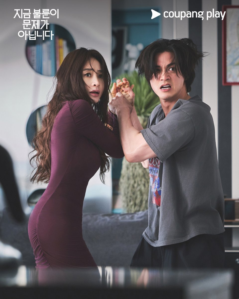 "Chị đại showbiz" U60 body cỡ n&agrave;y, hội đ&agrave;n em trẻ hơn phải ghen đỏ mắt!- Ảnh 3.