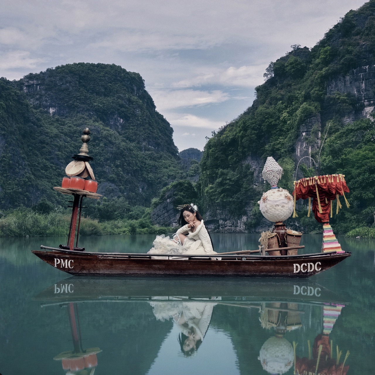 C&aacute;ch Phương Mỹ Chi v&agrave; Nguyễn H&ugrave;ng "c&oacute; nhau"- Ảnh 3.