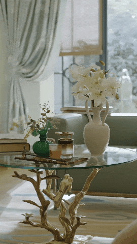 Căn hộ 188m&sup2; giữa trung t&acirc;m th&agrave;nh phố g&acirc;y ch&uacute; &yacute; v&igrave; trần ph&ograve;ng ngủ d&aacute;t v&agrave;ng: Mỗi căn ph&ograve;ng l&agrave; một &ldquo;m&ugrave;a&rdquo; kh&aacute;c nhau- Ảnh 13.