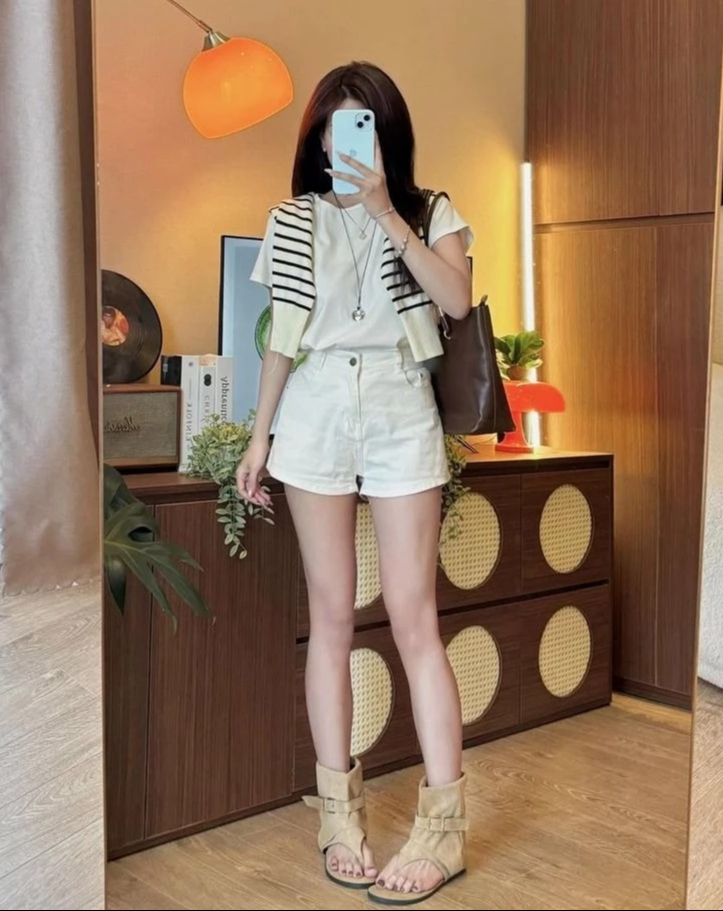 5 “cặp bài trùng” của áo phông: Đẹp trường tồn, mặc bao nhiêu năm cũng chẳng sợ lỗi mốt - Ảnh 5.
