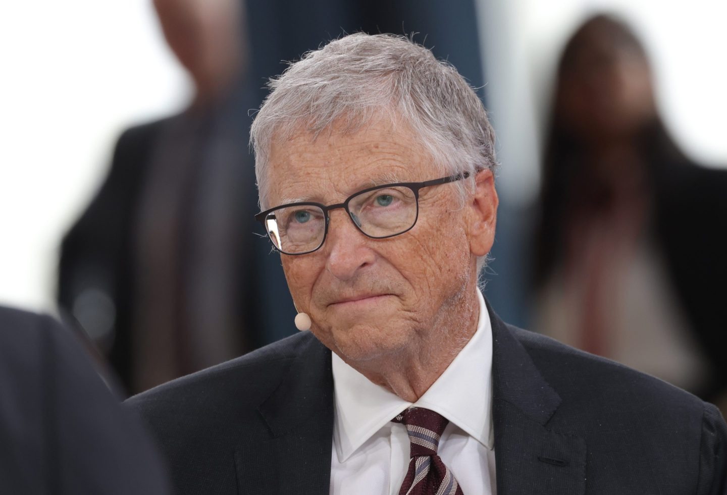 Tỷ phú Bill Gates đưa ra cảnh báo đáng sợ về AI - Ảnh 1.