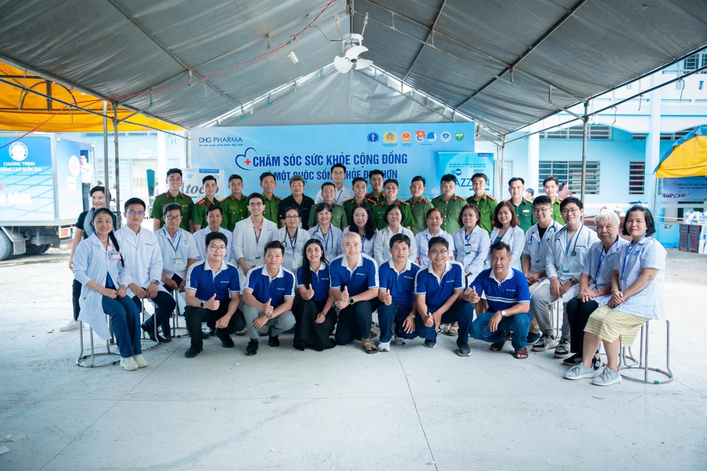 DHG Pharma: 52 năm đồng hành chăm sóc sức khỏe cộng đồng - Ảnh 10.