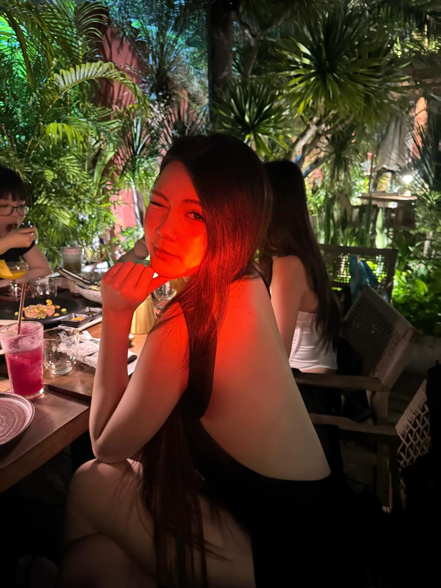 Hạt Dẻ tuổi 18 được so s&aacute;nh với biểu tượng nhan sắc Th&aacute;i Lan- Ảnh 6.
