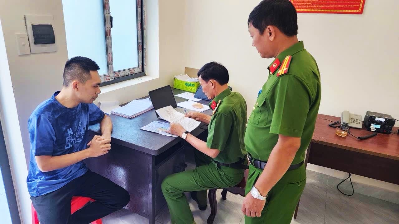 Nguyễn Bảo Trung SN 1993 ra đầu th&uacute;- Ảnh 1.