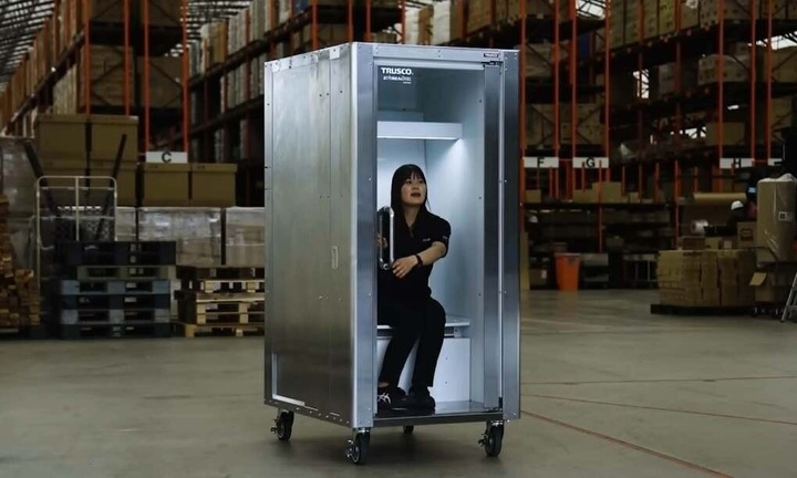 'Tủ lạnh cho người' của Nhật Bản gi&uacute;p chống sốc nhiệt m&ugrave;a h&egrave;- Ảnh 1.