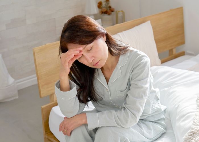 Người bị “thiếu máu lên não” thường có một biểu hiện sau khi thức dậy buổi sáng - Ảnh 2.