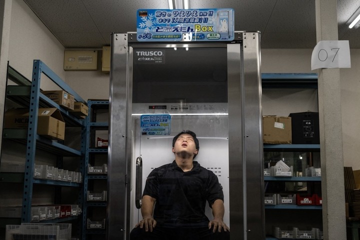 'Tủ lạnh cho người' của Nhật Bản gi&uacute;p chống sốc nhiệt m&ugrave;a h&egrave;- Ảnh 2.
