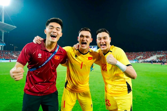 Tuyển thủ Việt Nam 2 lần v&ocirc; địch ASEAN Cup nhưng chưa thi đấu ph&uacute;t n&agrave;o- Ảnh 2.