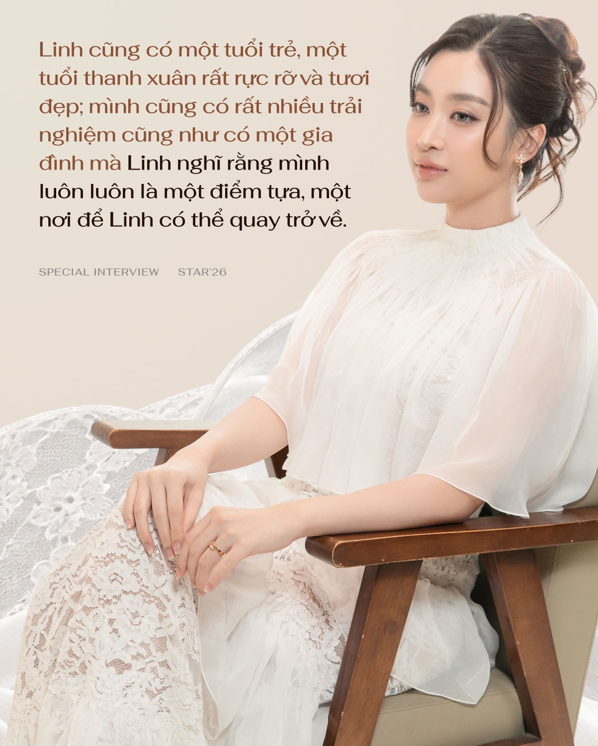 Đỗ Mỹ Linh sau 10 năm đăng quang Hoa hậu Việt Nam: "Trải qua nhiều vai tr&ograve;, với t&ocirc;i l&agrave;m mẹ l&agrave; thử th&aacute;ch kh&oacute; nhất" - Ảnh 7.