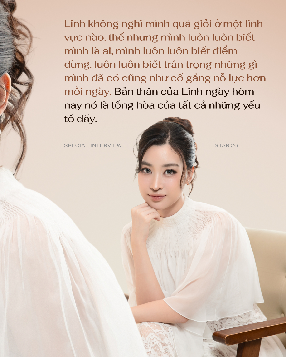 Đỗ Mỹ Linh sau 10 năm đăng quang Hoa hậu Việt Nam: "Trải qua nhiều vai tr&ograve;, với t&ocirc;i l&agrave;m mẹ l&agrave; thử th&aacute;ch kh&oacute; nhất" - Ảnh 9.