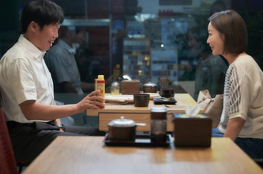 5 phim Hàn xuất sắc nhất định phải xem dịp lễ 2/9: Từ hài hước đến lãng mạn, đã hay còn dễ gây nghiện- Ảnh 6.