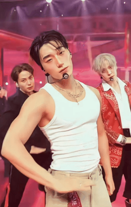 2 cú nổ nhan sắc hot nhất showbiz- Ảnh 5.