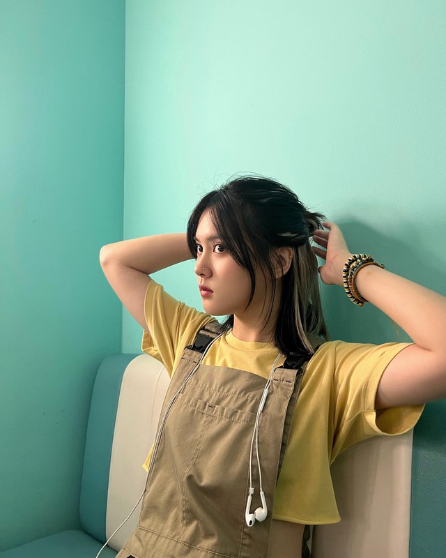 C&ocirc; g&aacute;i 26 tuổi trở th&agrave;nh d&acirc;u h&agrave;o m&ocirc;n gia tộc Th&aacute;i l&agrave; ai?- Ảnh 5.