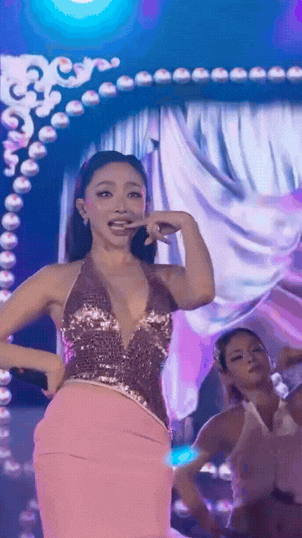 T&oacute;c Ti&ecirc;n cứ thế n&agrave;y ai m&agrave; chịu nổi!- Ảnh 1.