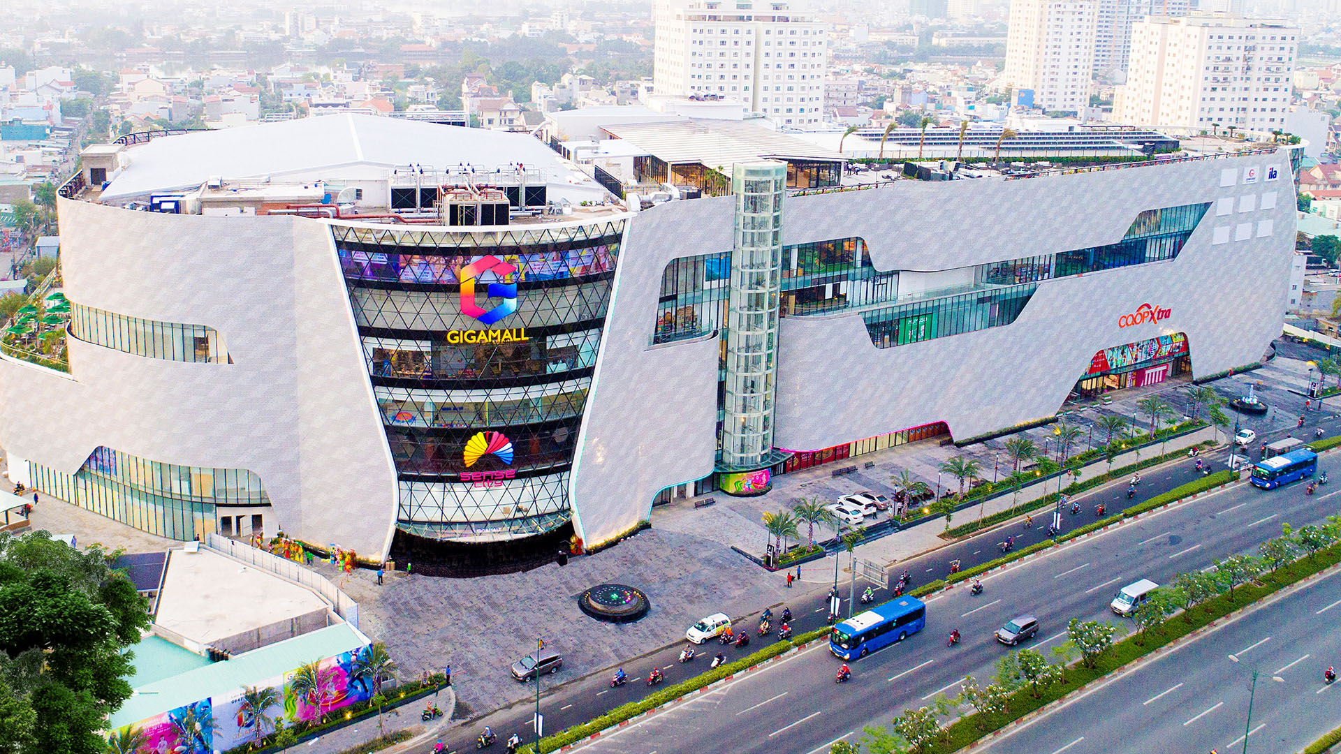C&oacute; g&igrave; đang thay đổi b&ecirc;n trong trung t&acirc;m thương mại hơn 110.000m&sup2; ở cửa ng&otilde; ph&iacute;a Đ&ocirc;ng TP.HCM?- Ảnh 1.