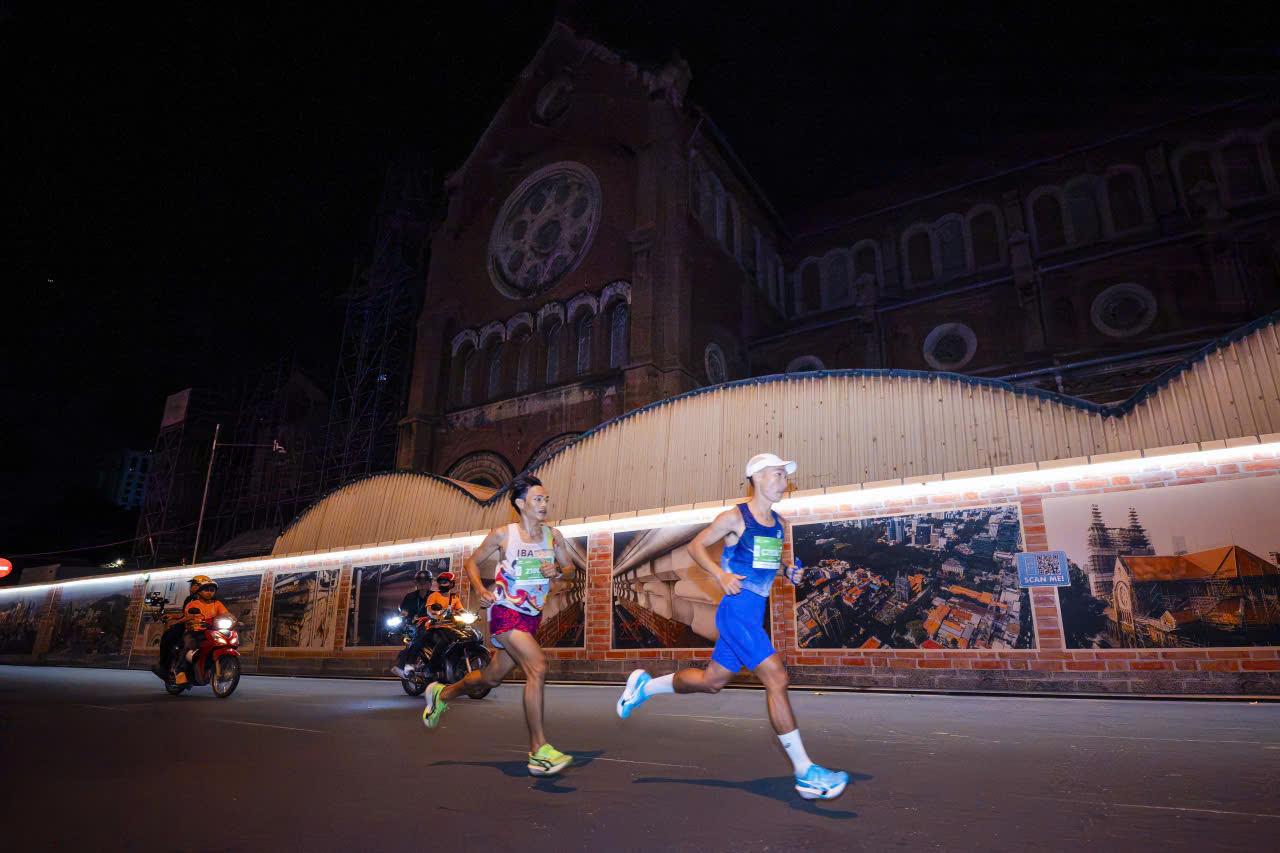 VPBank Ho Chi Minh City Music Half Marathon 2026 kh&eacute;p lại m&ugrave;a đầu ti&ecirc;n đầy cảm x&uacute;c - Ảnh 5.