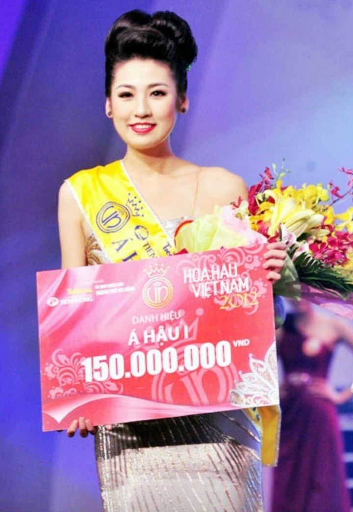 Cuộc sống của '&Aacute; hậu c&oacute; gương mặt ph&uacute;c hậu nhất Việt Nam' sau 8 năm lấy chồng- Ảnh 1.