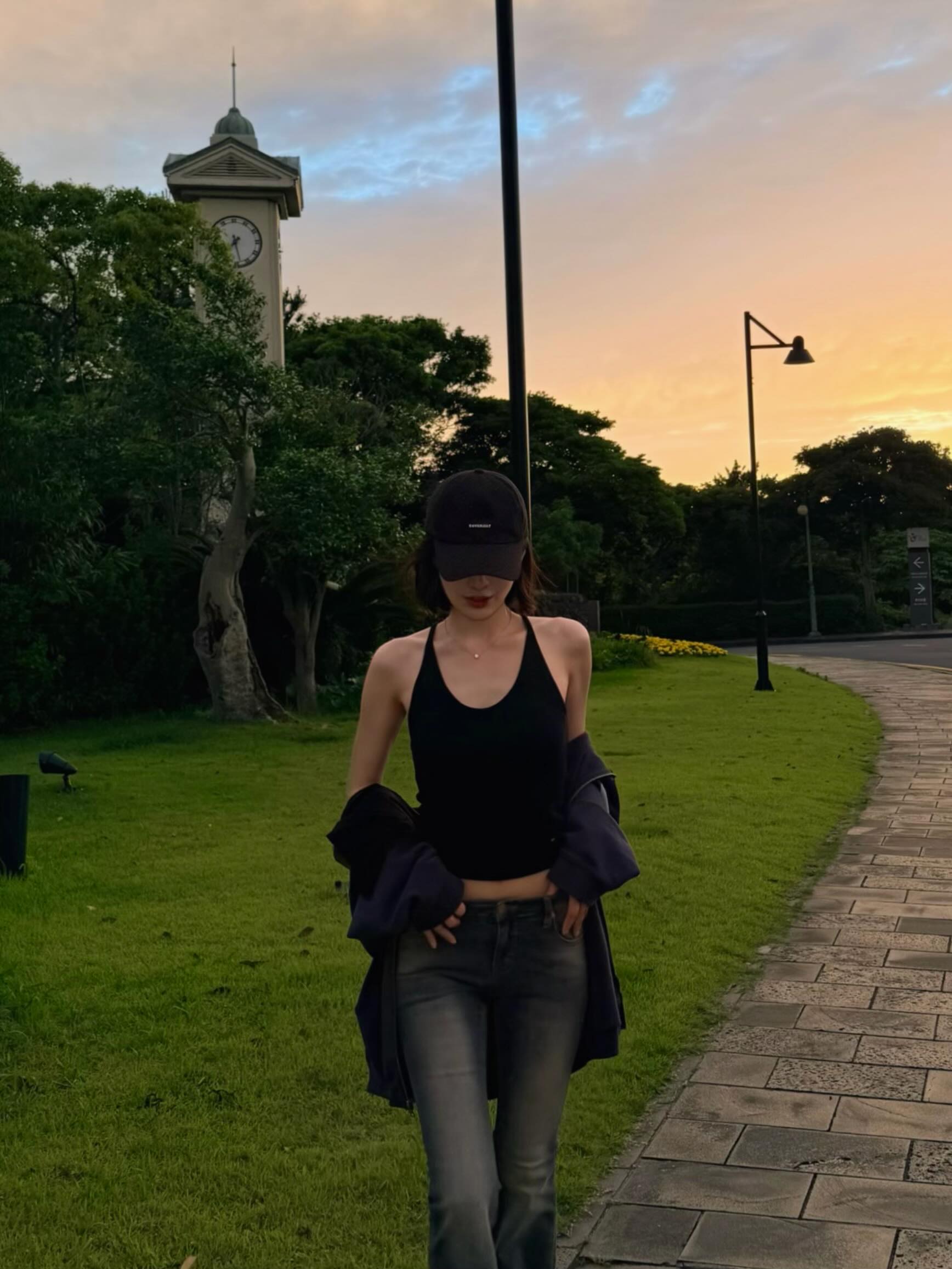 Phụ nữ c&agrave;ng lớn tuổi c&agrave;ng slay: Mỹ nh&acirc;n showbiz bung lụa ở ngưỡng 30+, body quyến rũ, diện đồ g&igrave; cũng cuốn th&ocirc;i rồi- Ảnh 6.