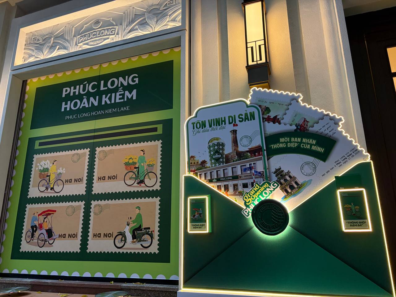 Đi một v&ograve;ng Ph&uacute;c Long mới b&ecirc;n Hồ Gươm mới hiểu v&igrave; sao người ta chấp nhận chờ 30 ph&uacute;t chỉ để c&oacute; vị tr&iacute; n&agrave;y! - Ảnh 2.