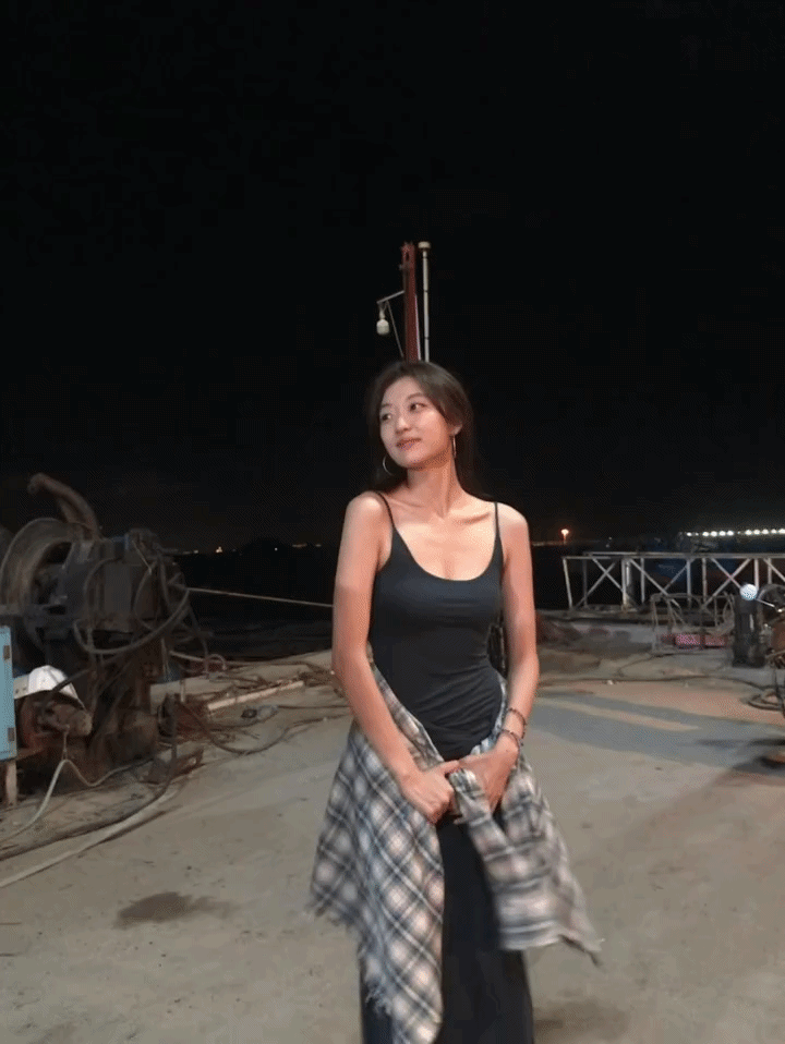 Nữ chính ngôn tình hot nhất Cbiz: Cao 1m72, dáng dấp vạn người mê, mặc gì cũng đẹp như thần - Ảnh 3.