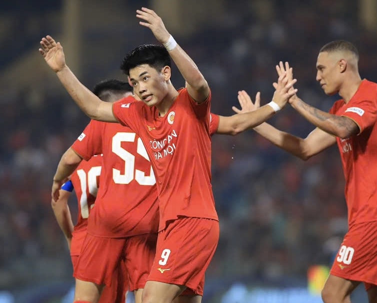 Đ&igrave;nh Bắc toả s&aacute;ng, CLB CAHN gi&agrave;nh Si&ecirc;u c&uacute;p quốc gia 2026- Ảnh 1.