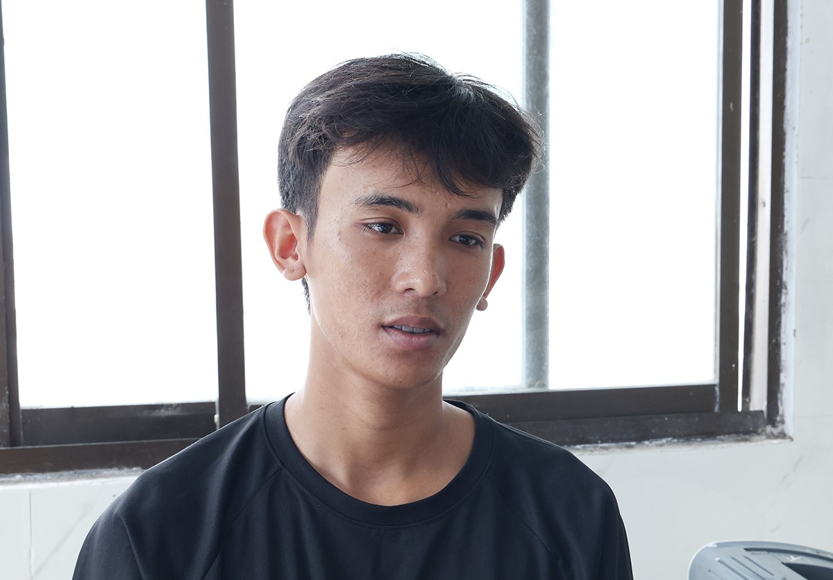 Vụ thi thể ph&acirc;n hủy dưới đ&aacute;m cỏ: Lộ diện hung thủ s&aacute;t hại người b&aacute;n v&eacute; số, cướp 450.000 đồng- Ảnh 2.