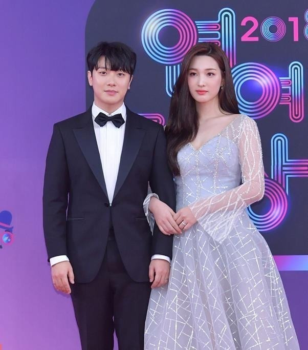 Đại mỹ nh&acirc;n showbiz gen Z h&eacute;o &uacute;a kh&ocirc;ng tin nổi sau khi sinh 3 con- Ảnh 5.