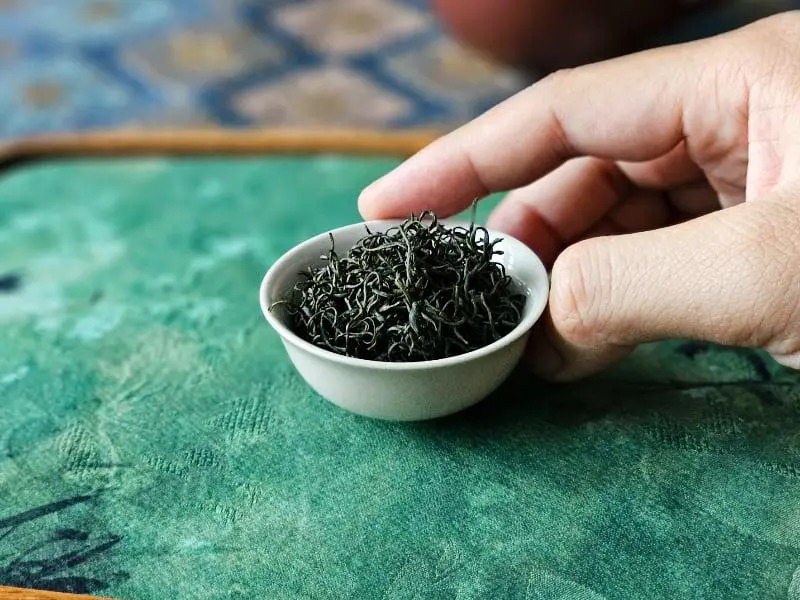 5 loại tr&agrave; bị liệt v&agrave;o "danh s&aacute;ch g&acirc;y hại cho gan", d&ugrave; rất th&iacute;ch cũng n&ecirc;n hạn chế- Ảnh 2.