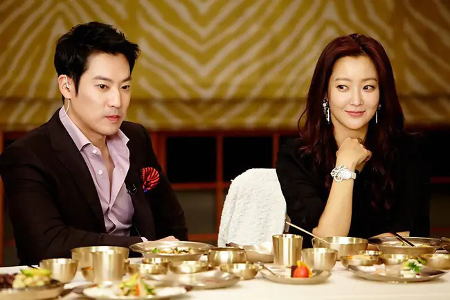 Ngoại h&igrave;nh kh&ocirc;ng tin nổi của mỹ nh&acirc;n đẹp nhất showbiz sau khi sinh con cho thiếu gia tập đo&agrave;n- Ảnh 7.