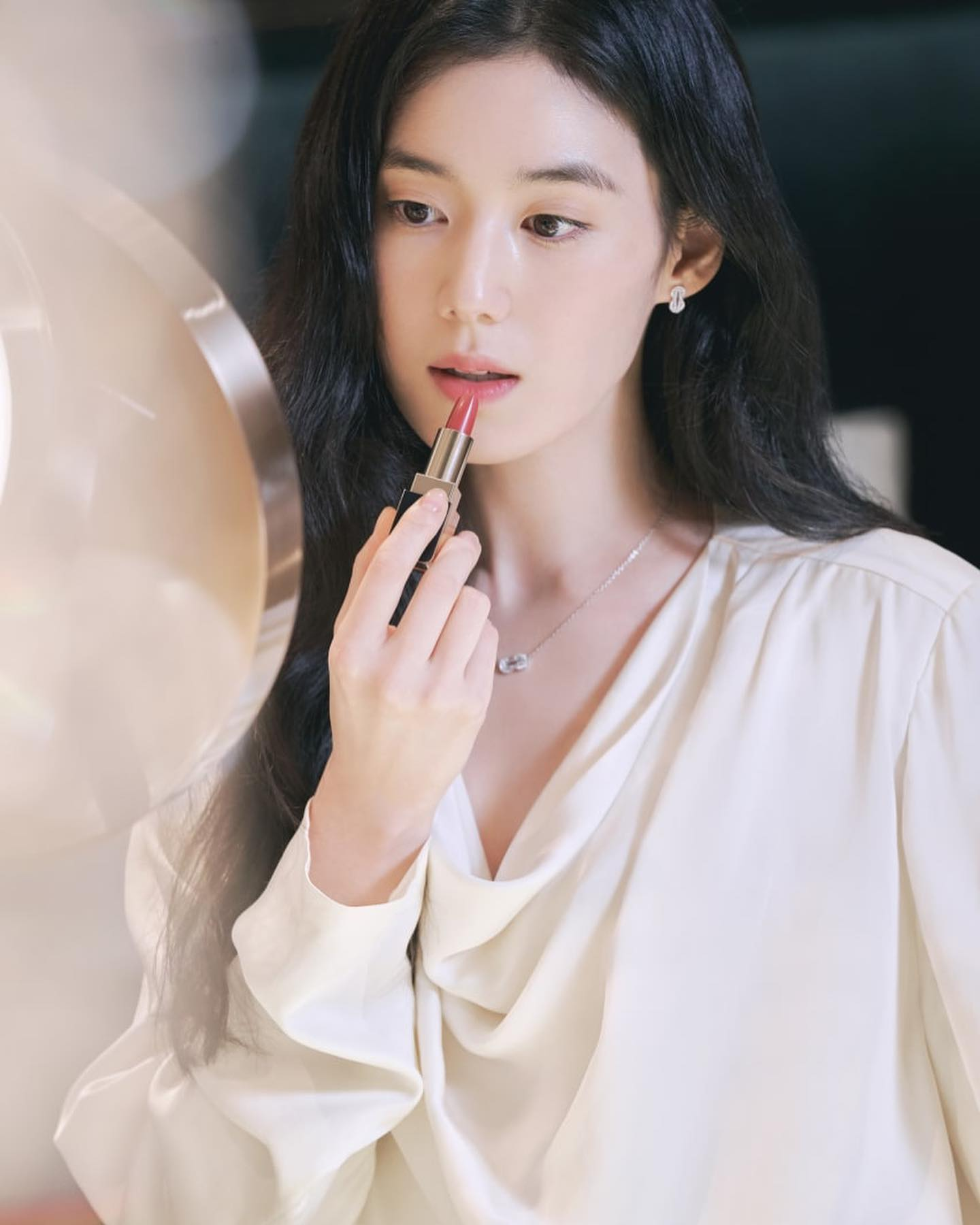 mỹ nh&acirc;n 2 lần vướng nghi vấn l&agrave;m tiểu tam đột nhi&ecirc;n n&oacute;i về gia thế khủng?  - Ảnh 2.