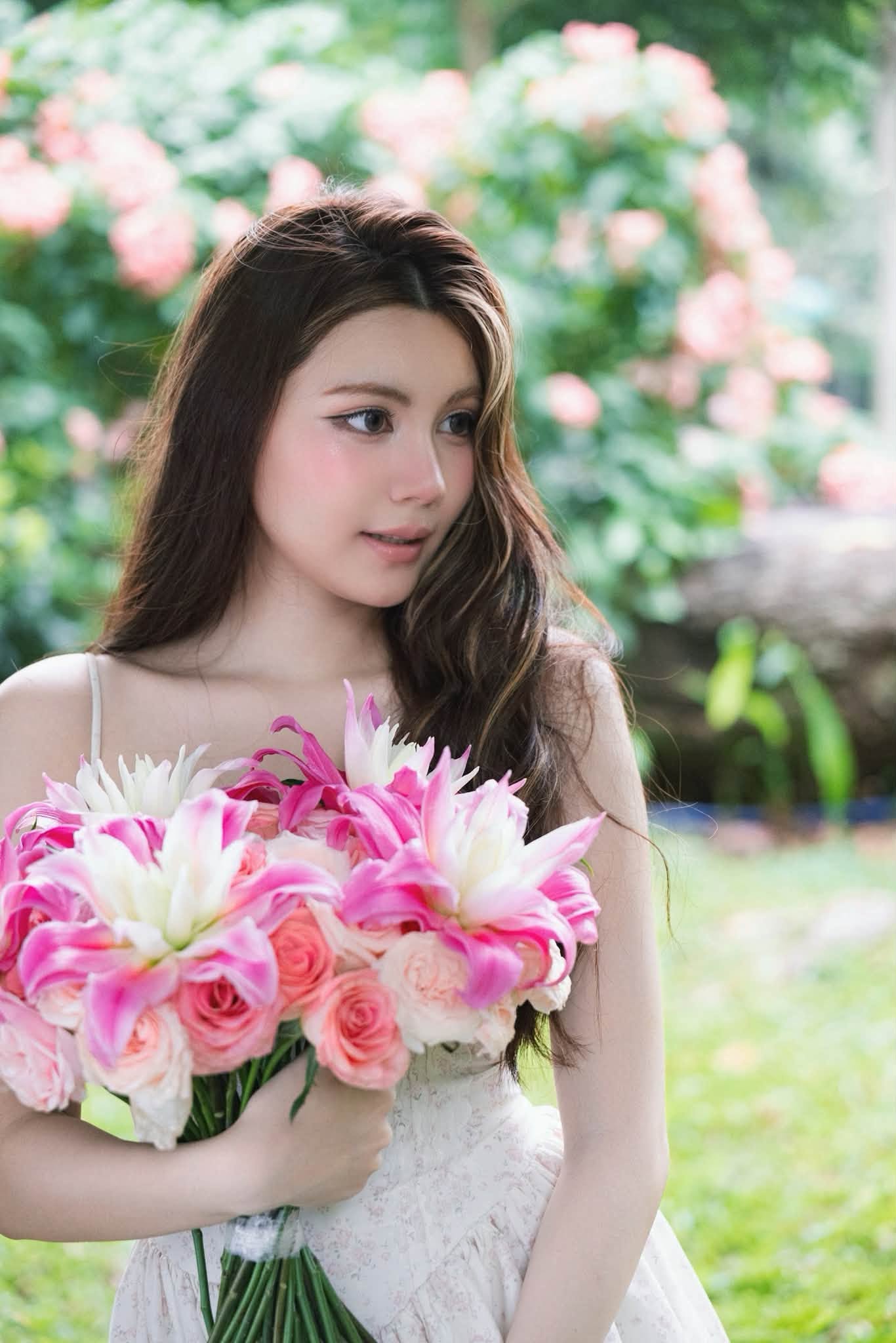 Hạt Dẻ sang tận Ch&acirc;u Phi bằng c&aacute;ch &ldquo;kh&ocirc;ng ngờ&rdquo;: H&uacute;t 1,2 triệu views - Ảnh 9.